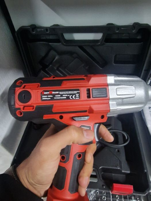 Pistola de impacto elétrico nova