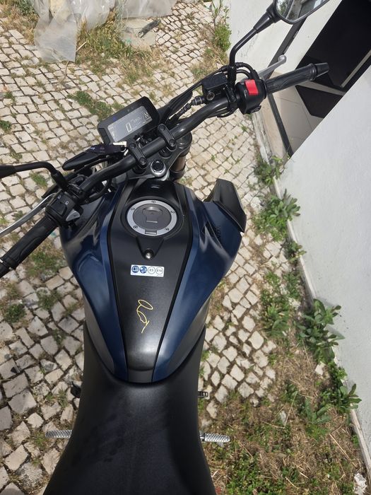 Cb125 R 2024. Posso trocar por Carro