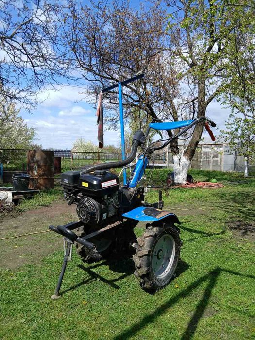 Продам мотоблок со всем навесным