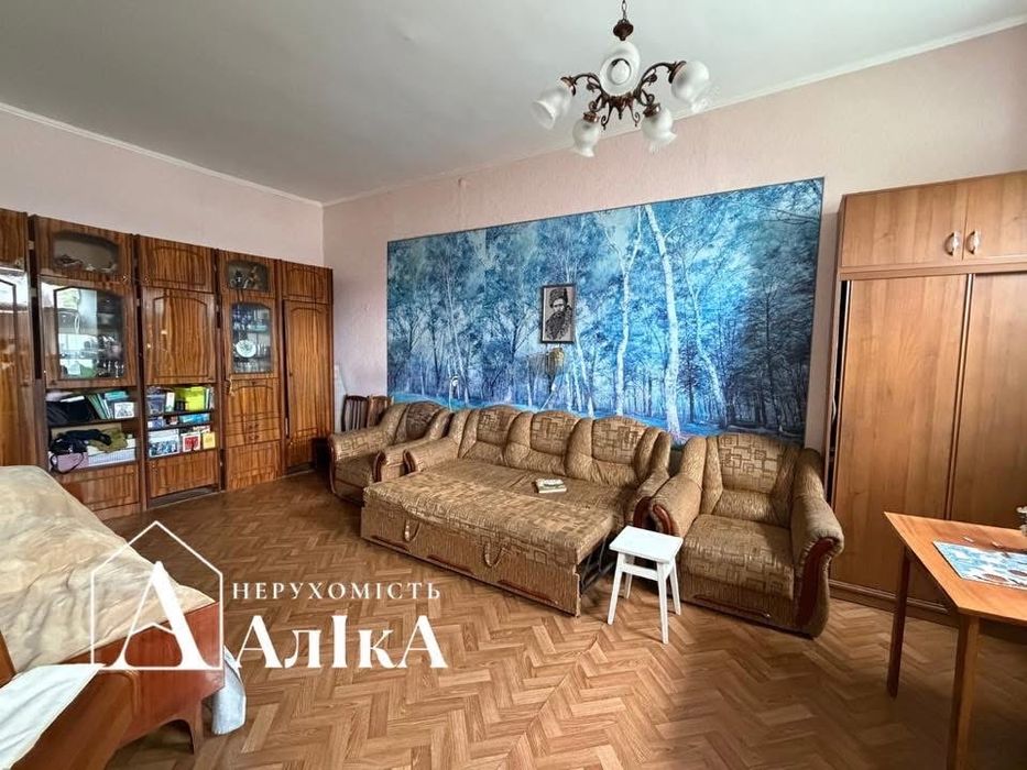 Продам 2 поверховий будинок на два входи