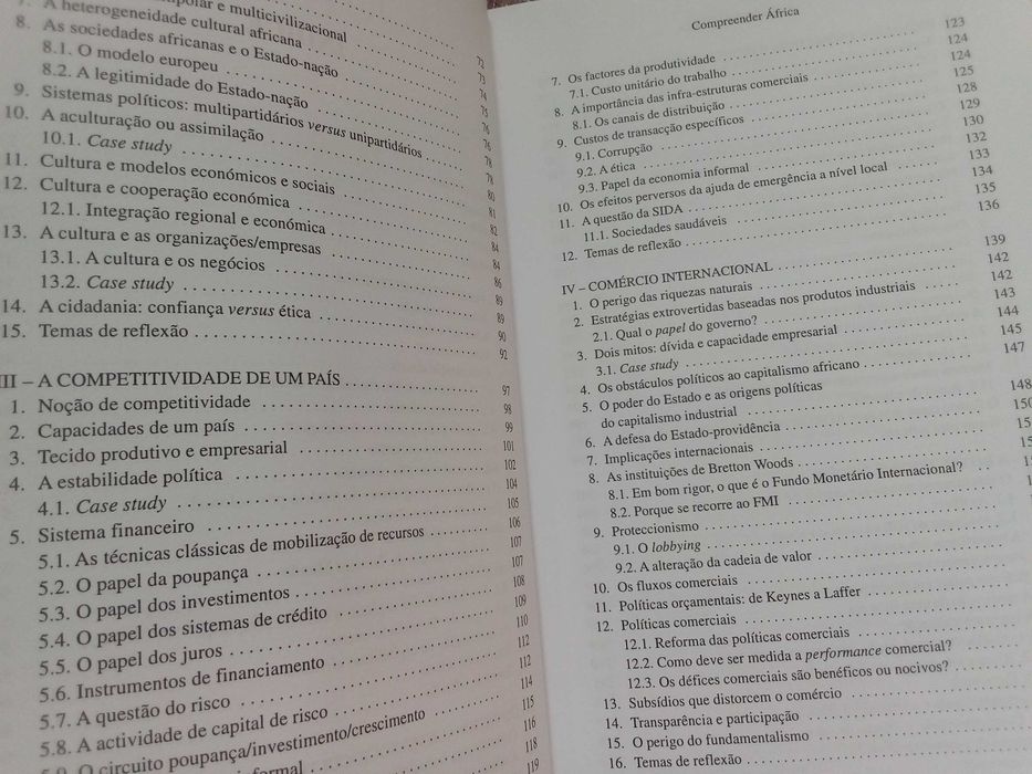 Rui Moreira de Carvalho - Compreender África