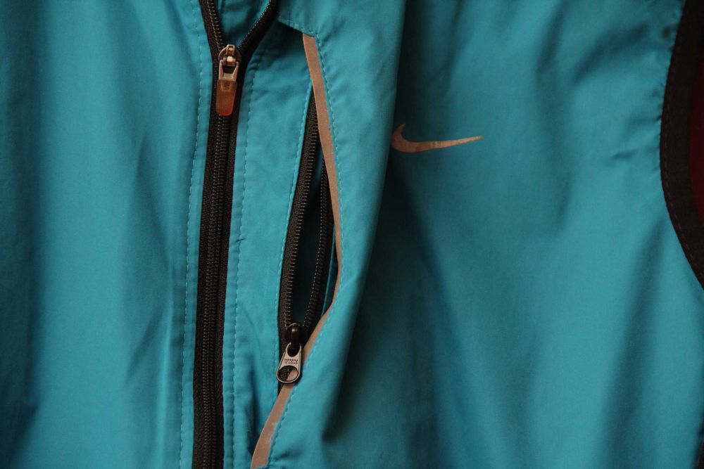 Nike Running рр М-L женский жилет беговой двойной бегунок