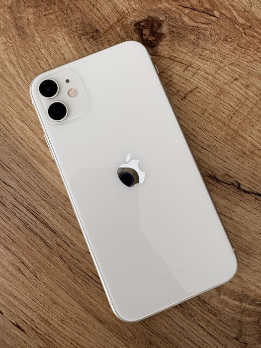 Iphone 11 w bardzo dobrym stanie