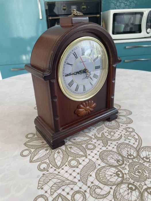 Часи, годинник продам