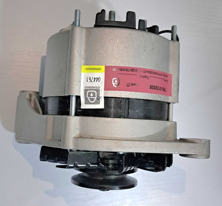 Генератор Опель НОВЕ оригінал GM Bosch  омега А  Вектра А Астра  Кадет