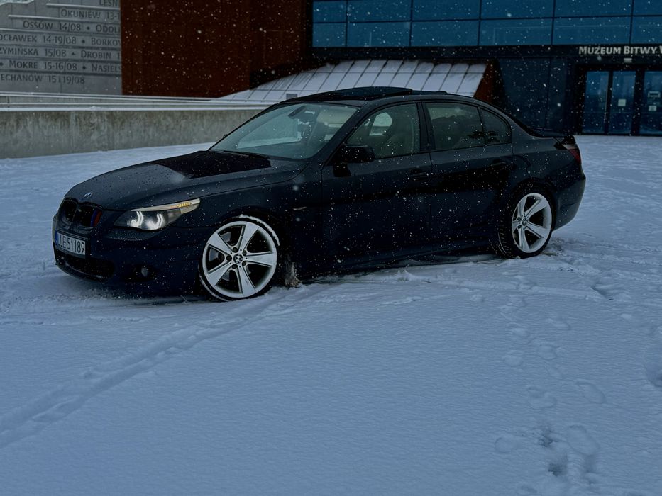 Sprzedam Bmw e60 4.4v8 m pakiet