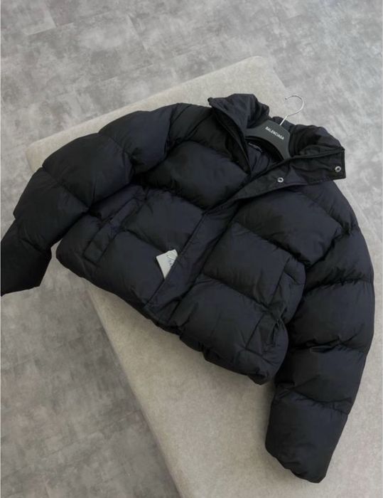 Зимова куртка balenciaga