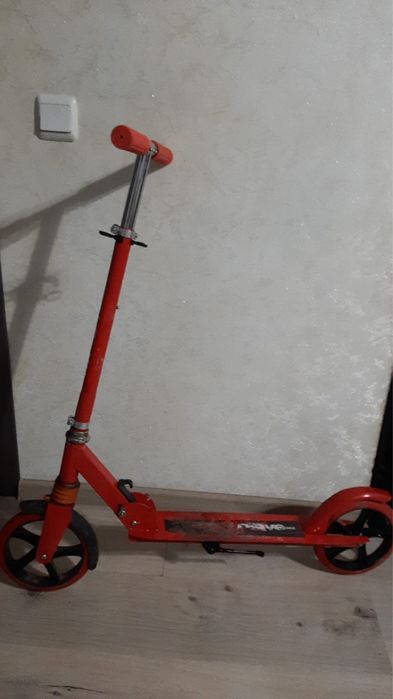 Двухколёсный детский самокат