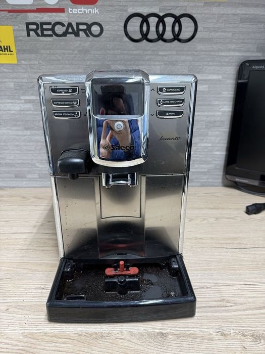 Кофемашина Saeco Incanto