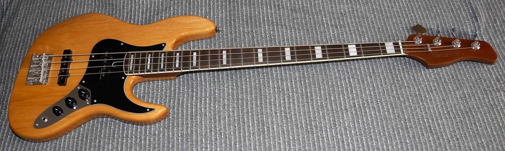 Gitara basowa - Marcus Miller V5 (24 progi)