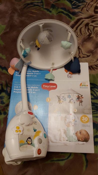 Мобил Tiny Love. Мобайл-проектор 3в1 "Північний Полюс"