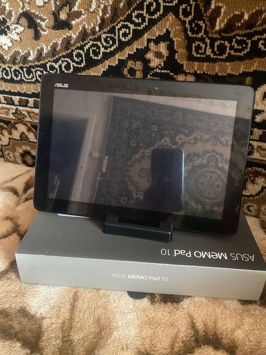 Планшет ASUS повний комплект | На ремонт / запчастини