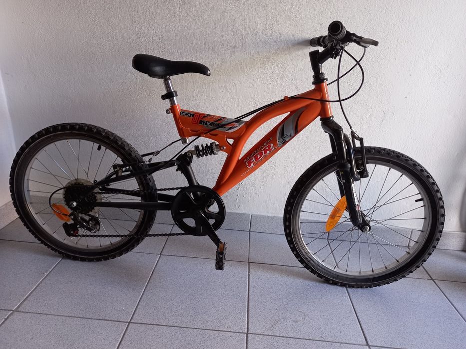 2 Bicicleta crianco 6-10 anos