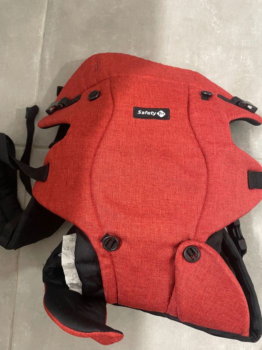 Marsupio vermelho e preto marca SAFETY 1ST em ÓTIMO estado