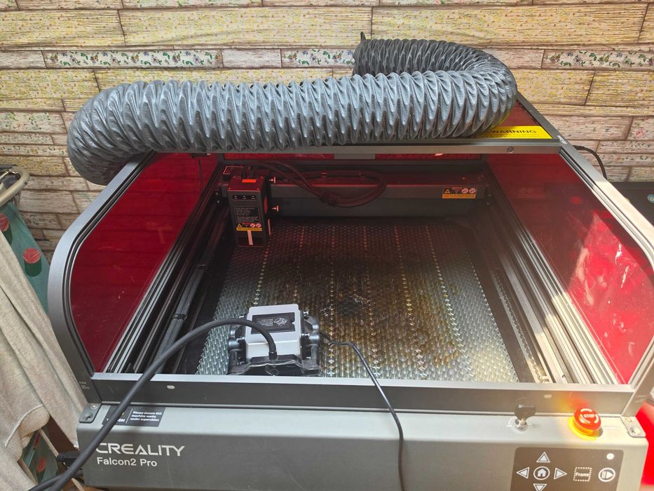 Creality Falcon 2 Pro 22w com Honeycomb