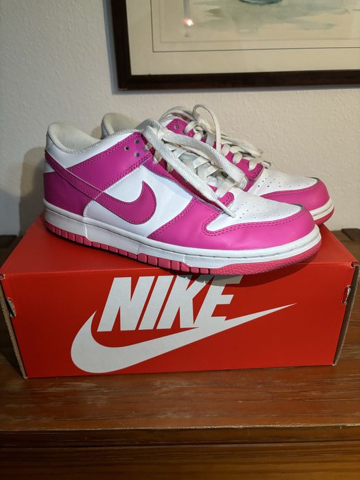 Nike dunk low fuschia