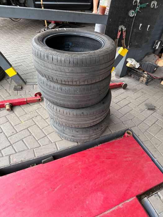 Good Year efficiency 205/55 R17