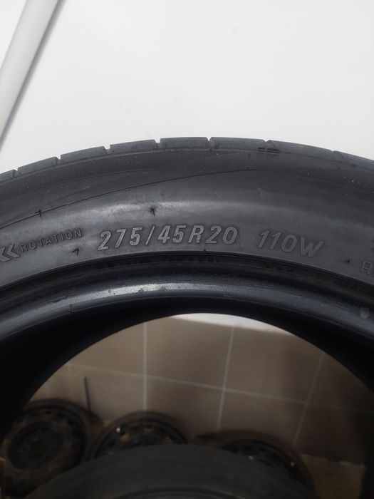 Комплект літньої гуми літо літня R20 275 45