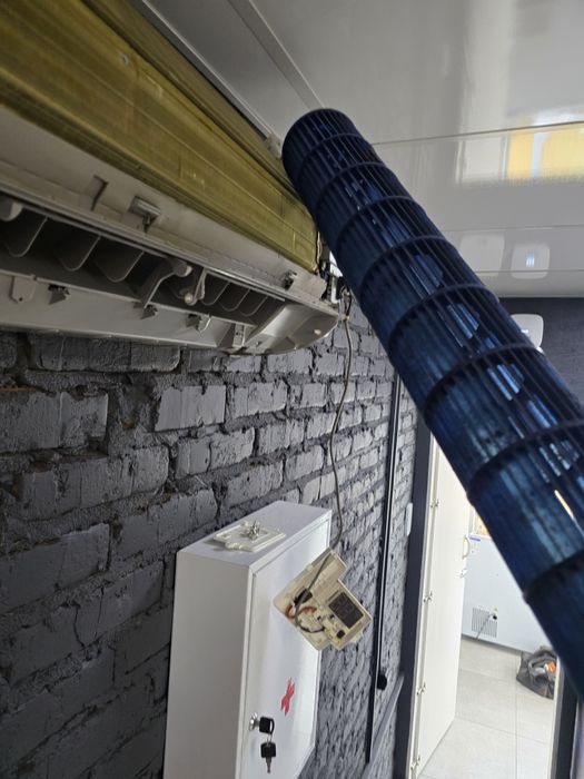 Чистка кондиціонера перед сезоном