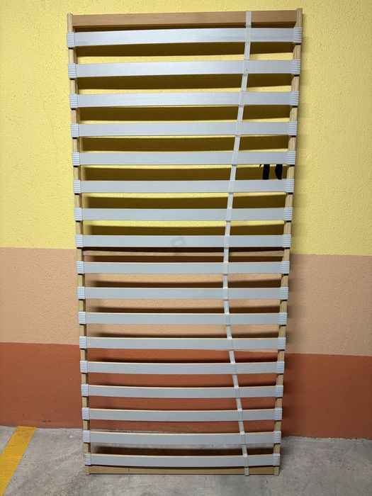 Estrado IKEA Sultan Lodingen