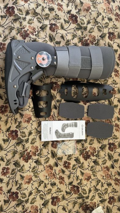 Жорсткий ортез гомілковостопного суглоба Orliman Walker EST-086