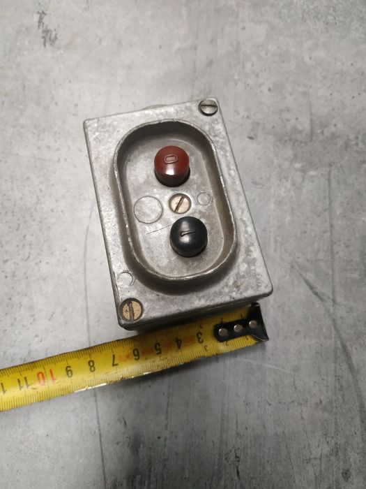 Sprzedam włącznik typ N226