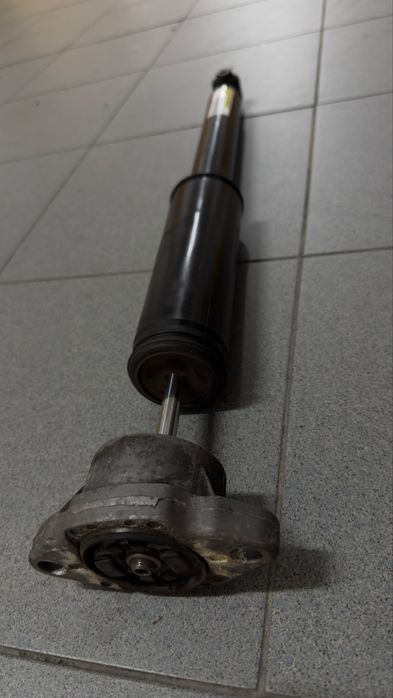 Amortecedor traseiro Mercedes C300 de (A2053201302)