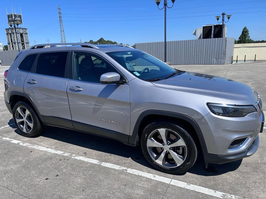 Jeep Cherokee 2020