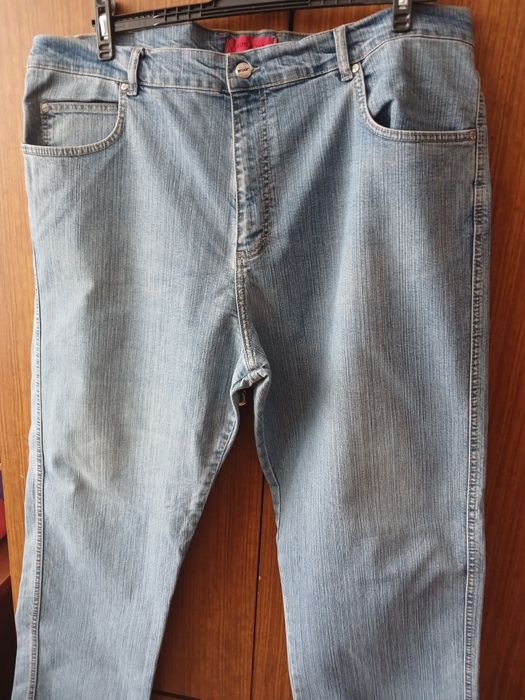 Продаю джинсы 60 размер мужские