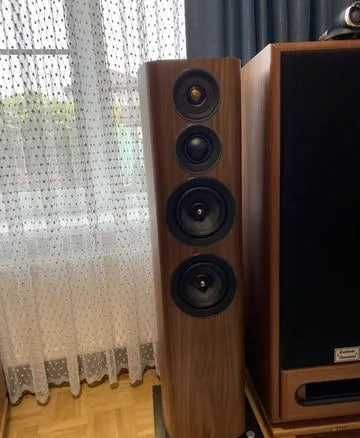 Wharfedale EVO 4.4