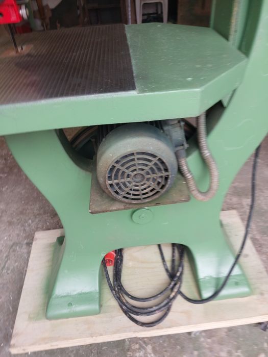 Piła taśmowa do drewna Centauro