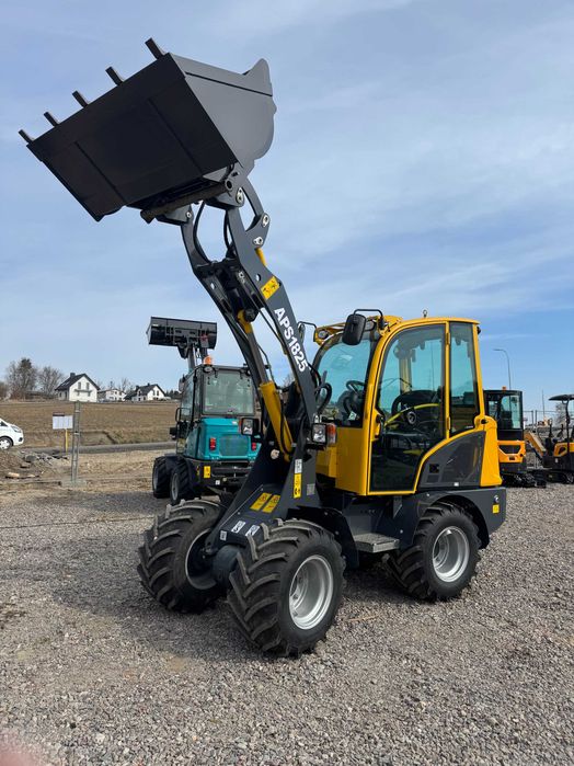Ładowarka Aps 1825 Kubota 4 cyl. 1500 kg Udźwig Nowa Gwarancja