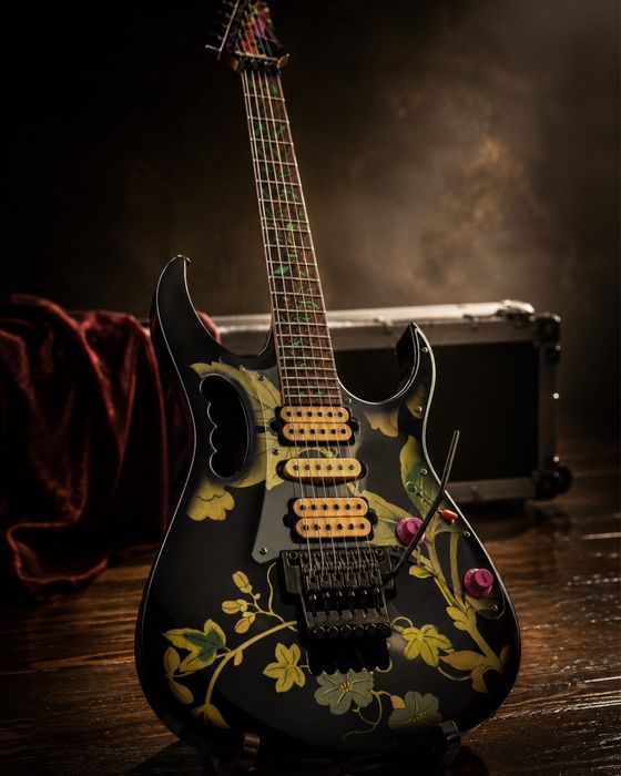 Ibanez JEM 77FP (1990) — Original + Case