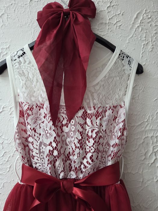 Długa sukienka 146/152