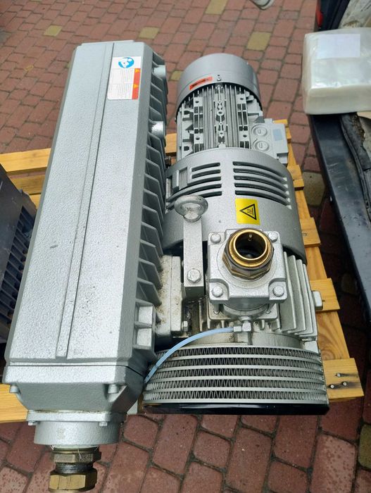 Вакуумний насос Busch 160куб 250куб 100 куб 63куб 21куб