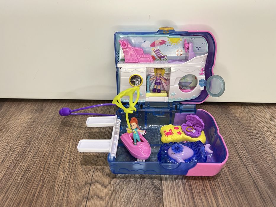 Polly Pocket «Круизный лайнер-мороженое» (Sweet Sails Cruise Ship)