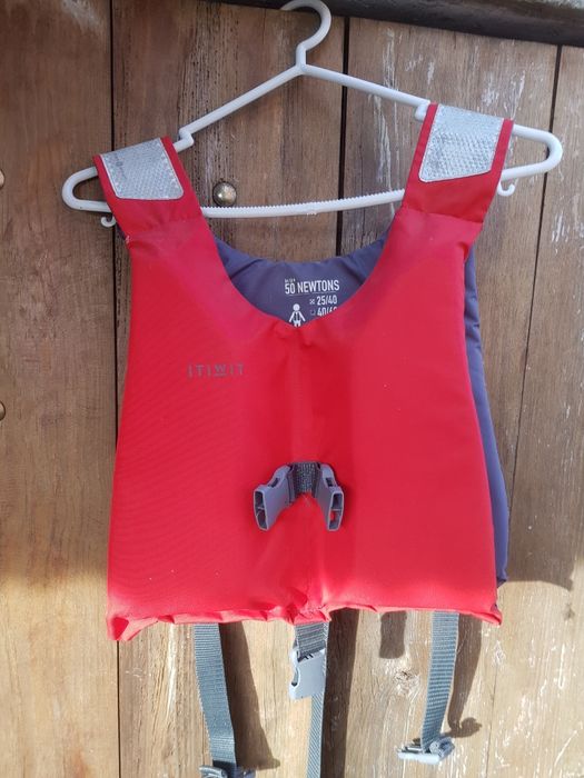 Vendo material de surf/vela de criança