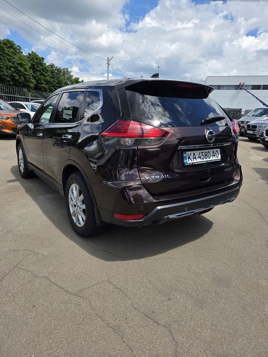 Офіційний X-TRAIL