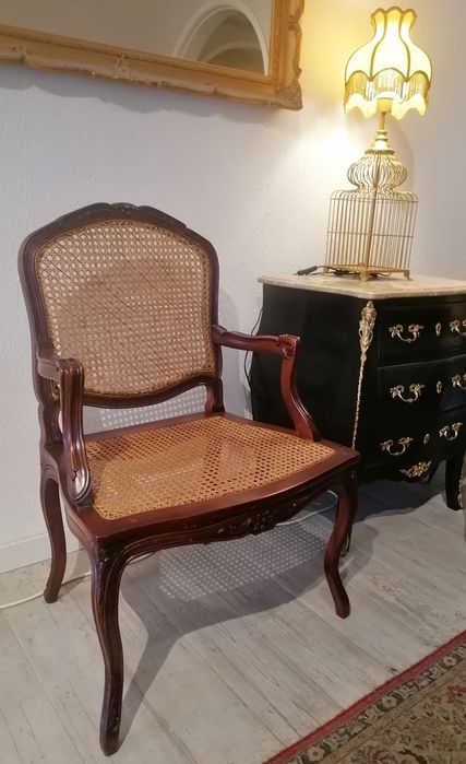 Par de clássicos Cadeirões (ou Bergéres, Poltronas, Cadeiras de braços) Palhinha. Luís XV