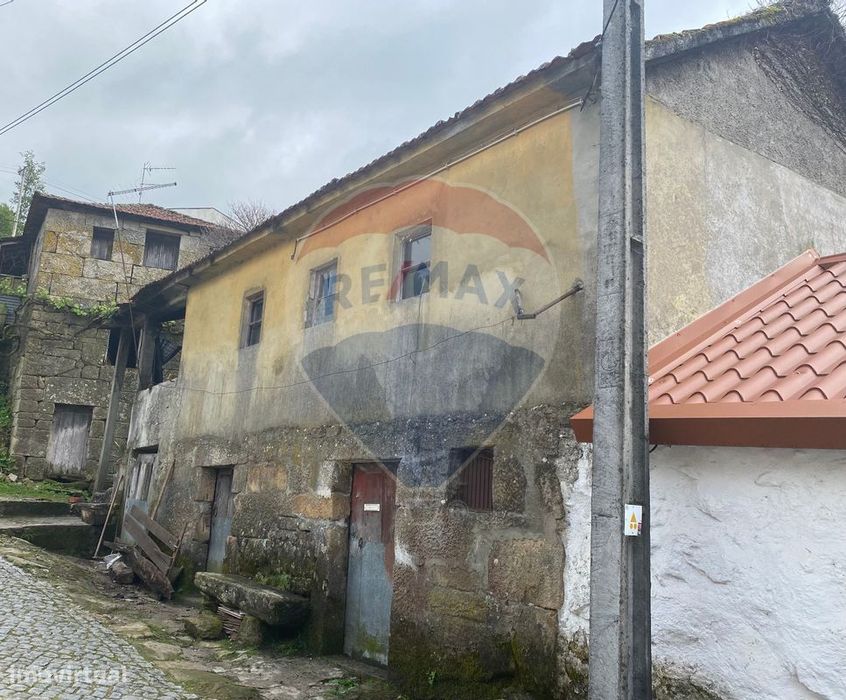 Moradia T2 para venda