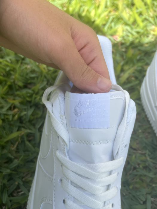 sapatilhas brancas da nike