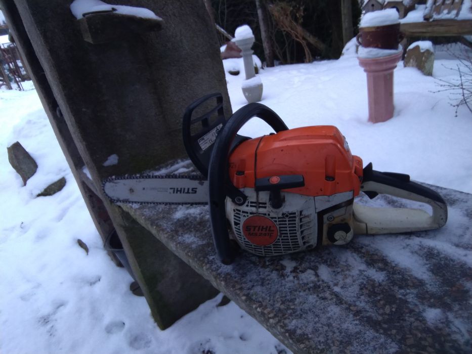 Sprzedam piłe Stihl MS 241C 3,1 KM