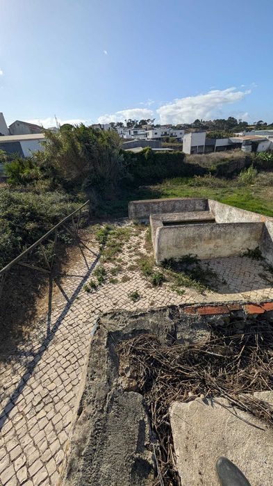 Terreno em rua da Cabeça da Mata