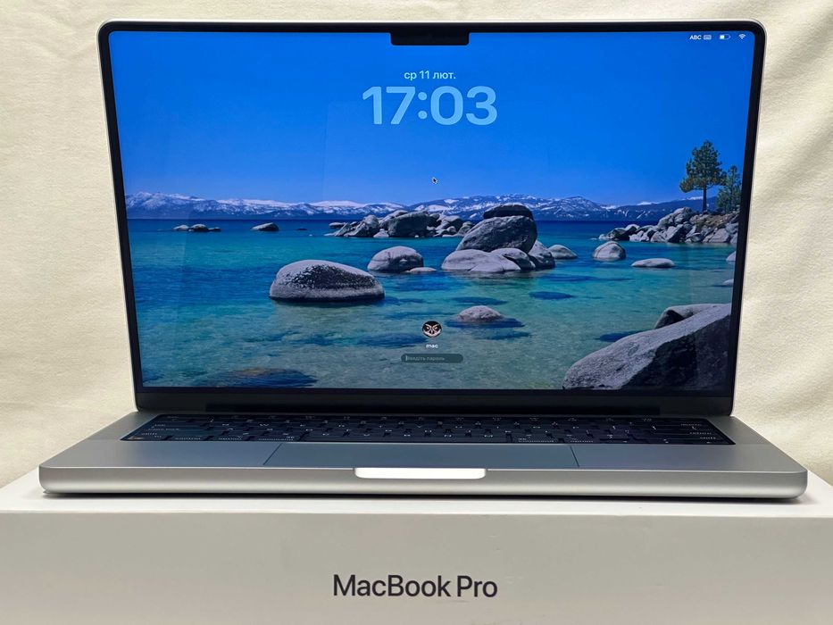 MacBook Pro 14.2”. M1 Pro, 16 GB RAM/500Gb SSD - Silver, 97 %батарея