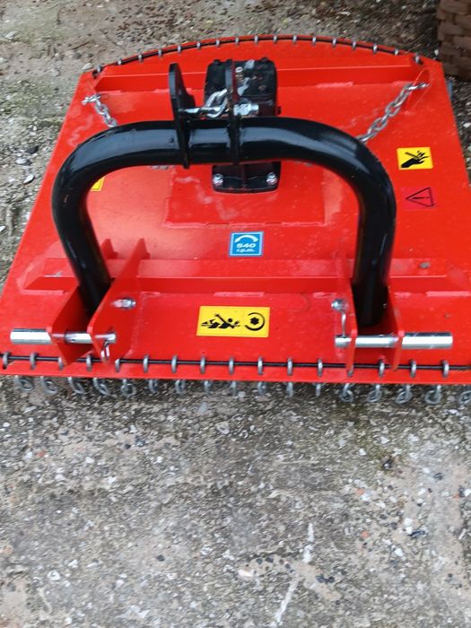 Limpezas de quintais e terreno