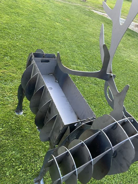Grill / Palenisko w kształcie jelenia