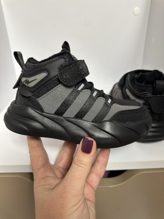 Демісезонні кросівки на хлопчика від Tom.m 26 - 31 р