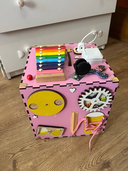 Бізікуб  дитячий