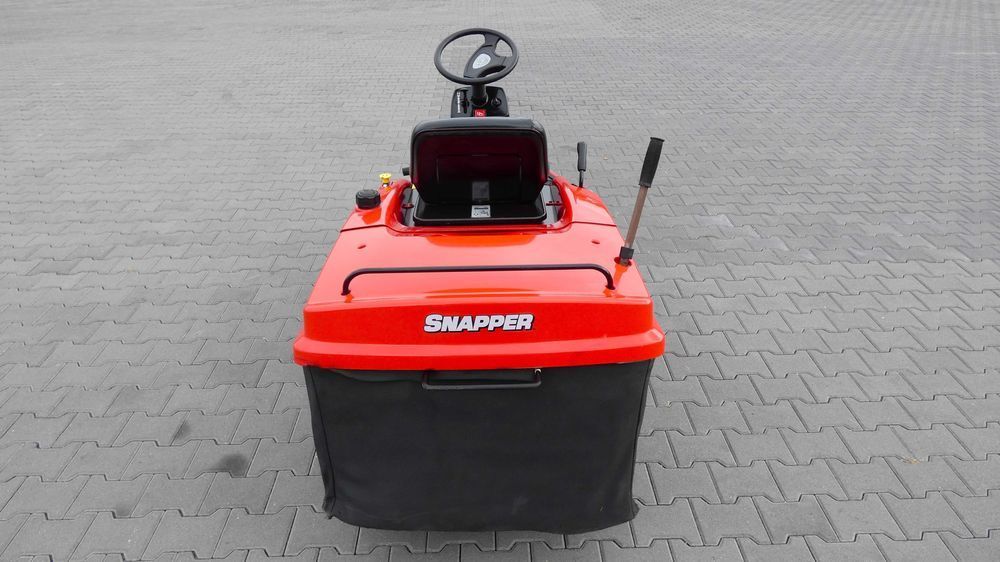 Traktorek kosiarka Snapper LT75 Briggs&Stratton (220801.4) - Baras