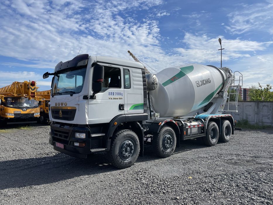 Продам Бетоновоз бетонозмішувач самохідний